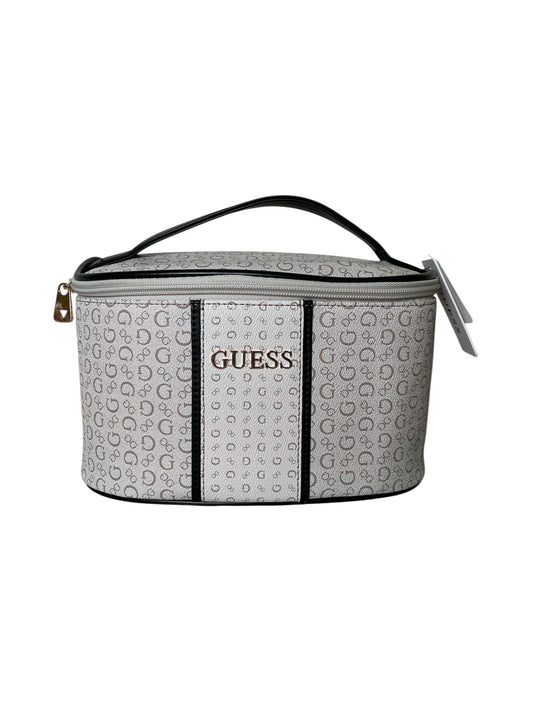 Cosmetiquera Guess Monogram Beige y Gris